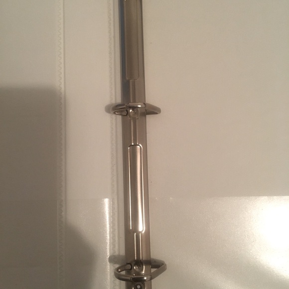 3 White Avery 1” Binders - Picture 4 of 8